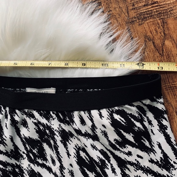 Pleione Maxi Skirt Tribal Print - Picture 4 of 6